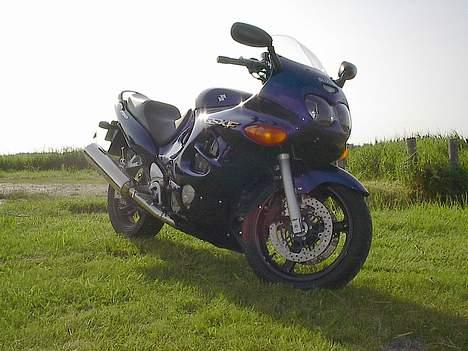 Suzuki Gsx 750 F billede 6