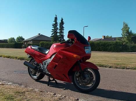 Kawasaki ZX 10 - Her er den vel ligeså køn billede 2