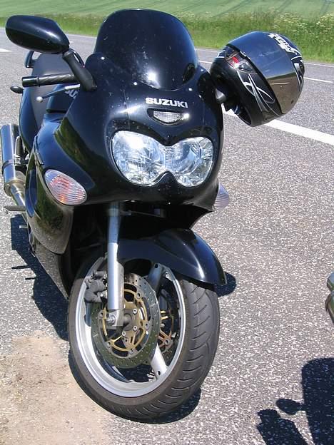Suzuki GSX 600 F "SOLGT" billede 5