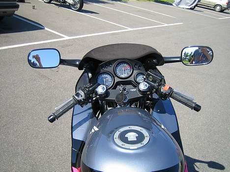 Honda CBR 600 F *SOLGT* billede 5