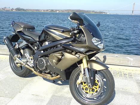 Aprilia SL1000 Falco (Solgt) billede 15