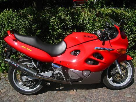 Suzuki GSX600F *SOLGT* billede 1