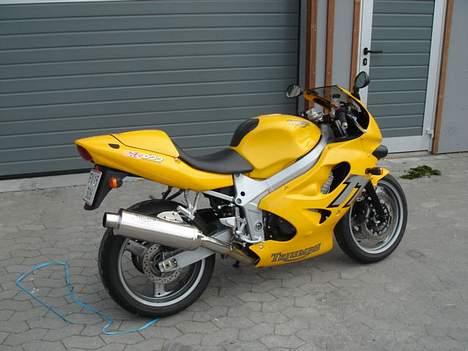 Triumph TT 600 billede 3