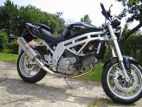 Hyosung GT 650 Comet billede 3