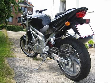 Hyosung GT 650 Comet billede 7