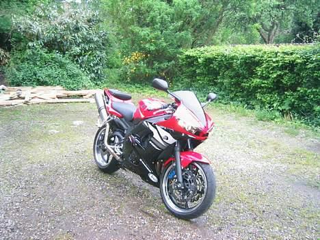 Yamaha YZF R6 billede 9