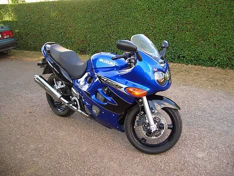 Suzuki GSX 600F billede 4