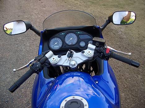 Suzuki GSX 600F billede 6