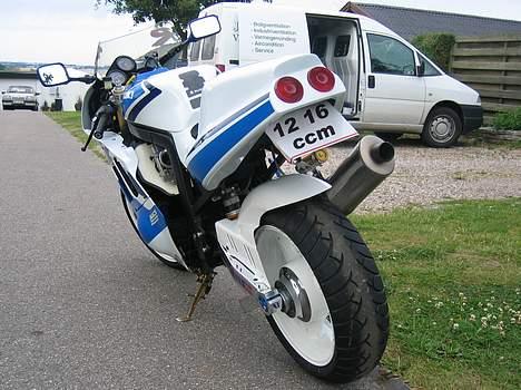 Suzuki gsxr 750 (solgt) - ha ha. ja fin plade ik..... billede 6