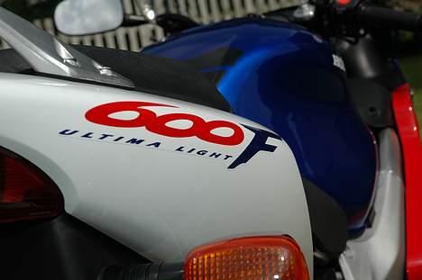 Honda CBR 600 F4 --  billede 3