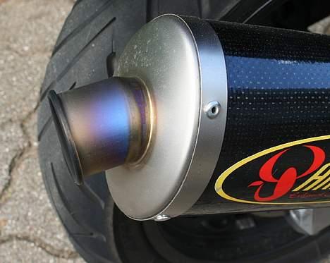 Suzuki GSF Bandit 600S - Den rigtige farve på rørhalen billede 11