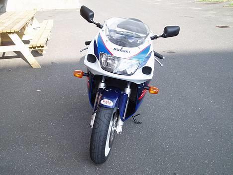 Suzuki gsxr 600 solgt billede 3