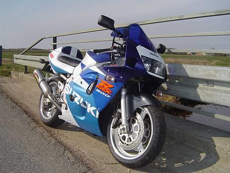 Suzuki Gsx-R 600 - Solgt billede 6