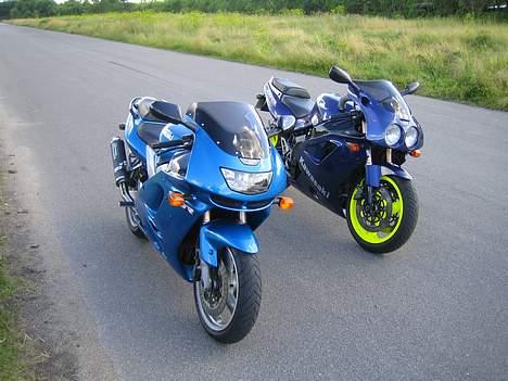 Kawasaki ZXR 750 "SOLGT" billede 2