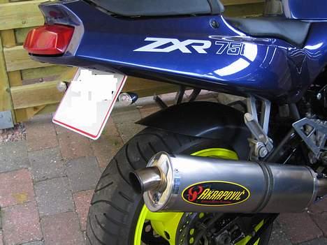 Kawasaki ZXR 750 "SOLGT" billede 3