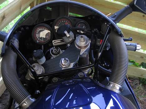 Kawasaki ZXR 750 "SOLGT" billede 4