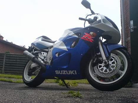 Suzuki GSX-R  (SOLGT) billede 10