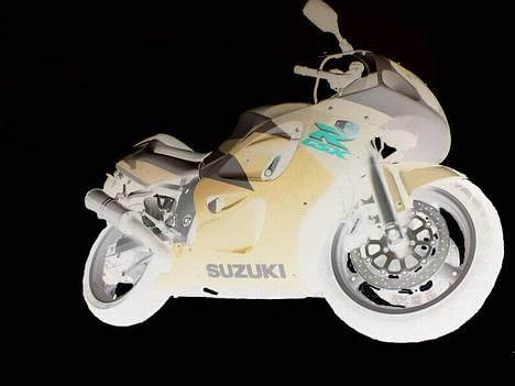 Suzuki GSX-R  (SOLGT) billede 11