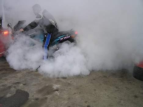 Kawasaki ZZR 600 (solgt) - Host host host.......... billede 7