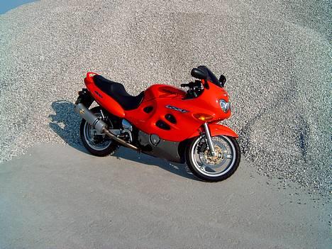 Suzuki GSX 600 F billede 12