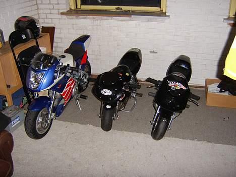 Suzuki Sv 650s (solgt) - min lille samling pocketbikes :) billede 20
