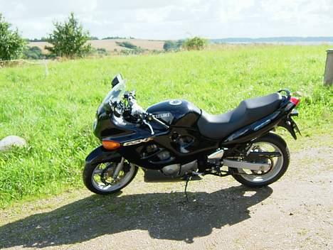 Suzuki GSX 600F billede 6