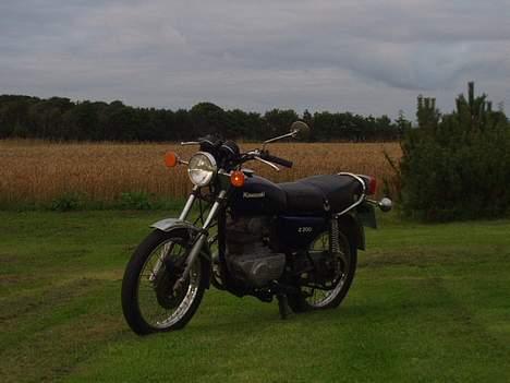 Kawasaki Z 200  (A 1) - Dansk nummerplade er lige monteret.. billede 6