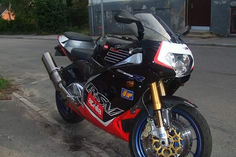 Aprilia RSVR billede 1