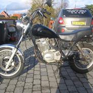 Suzuki GN 400