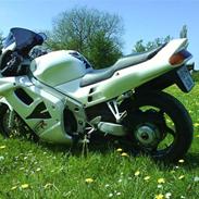 Honda VFR 750
