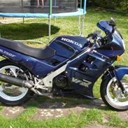 Honda VFR750F