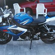 Suzuki gsxr 750