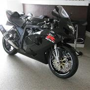 Suzuki Gsx-R 750 "BLACK DIAMOND"