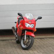 Suzuki GSX600F