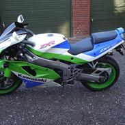 Kawasaki zxr 750 J