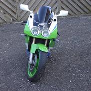 Kawasaki zxr 750 J