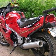 Suzuki GSX 1100 F