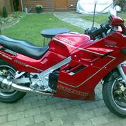 Suzuki GSX 1100 F
