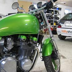 Kawasaki 750 Zephyr