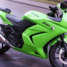 Kawasaki 250r Grøn SOLGT