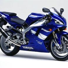 Yamaha R1 (solgt)