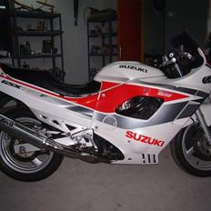 Suzuki gsx 750f (solgt)