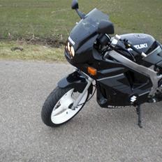 Suzuki GS 500e solgt