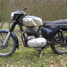 Royal Enfield constellation
