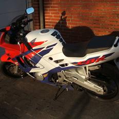 Honda CBR 600 F3