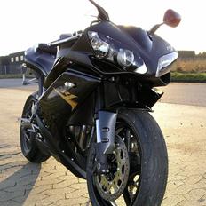 Yamaha YZF R1 - Graphite - RN19