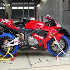 Honda cbr600rr (foræret væk!)