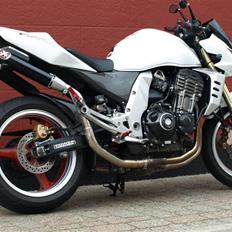 Kawasaki Z1000