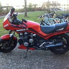 Honda Cbx 750f