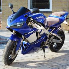 Yamaha YZF R1 ( Solgt til nabo )
